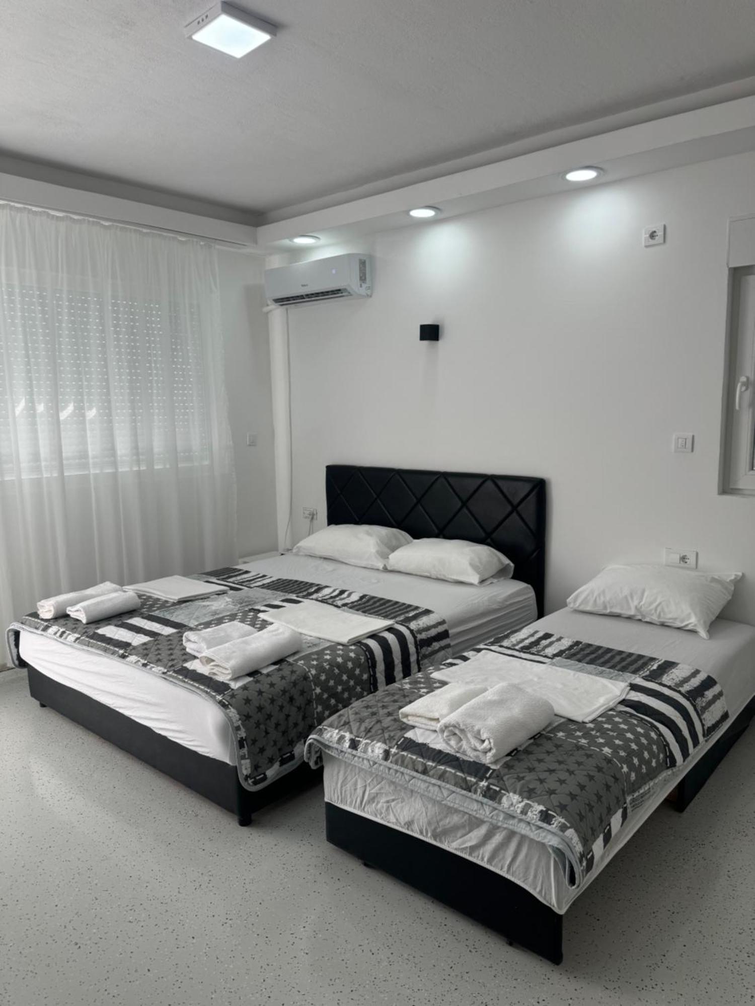 Apartmani Milic Kotor Exteriör bild
