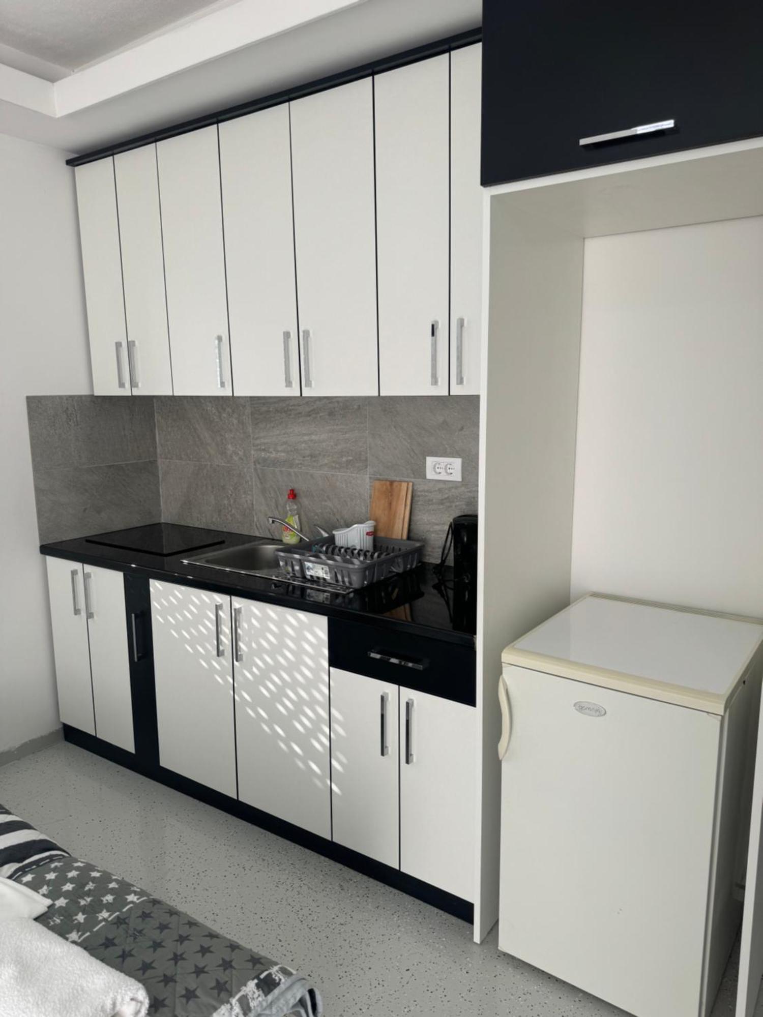 Apartmani Milic Kotor Exteriör bild