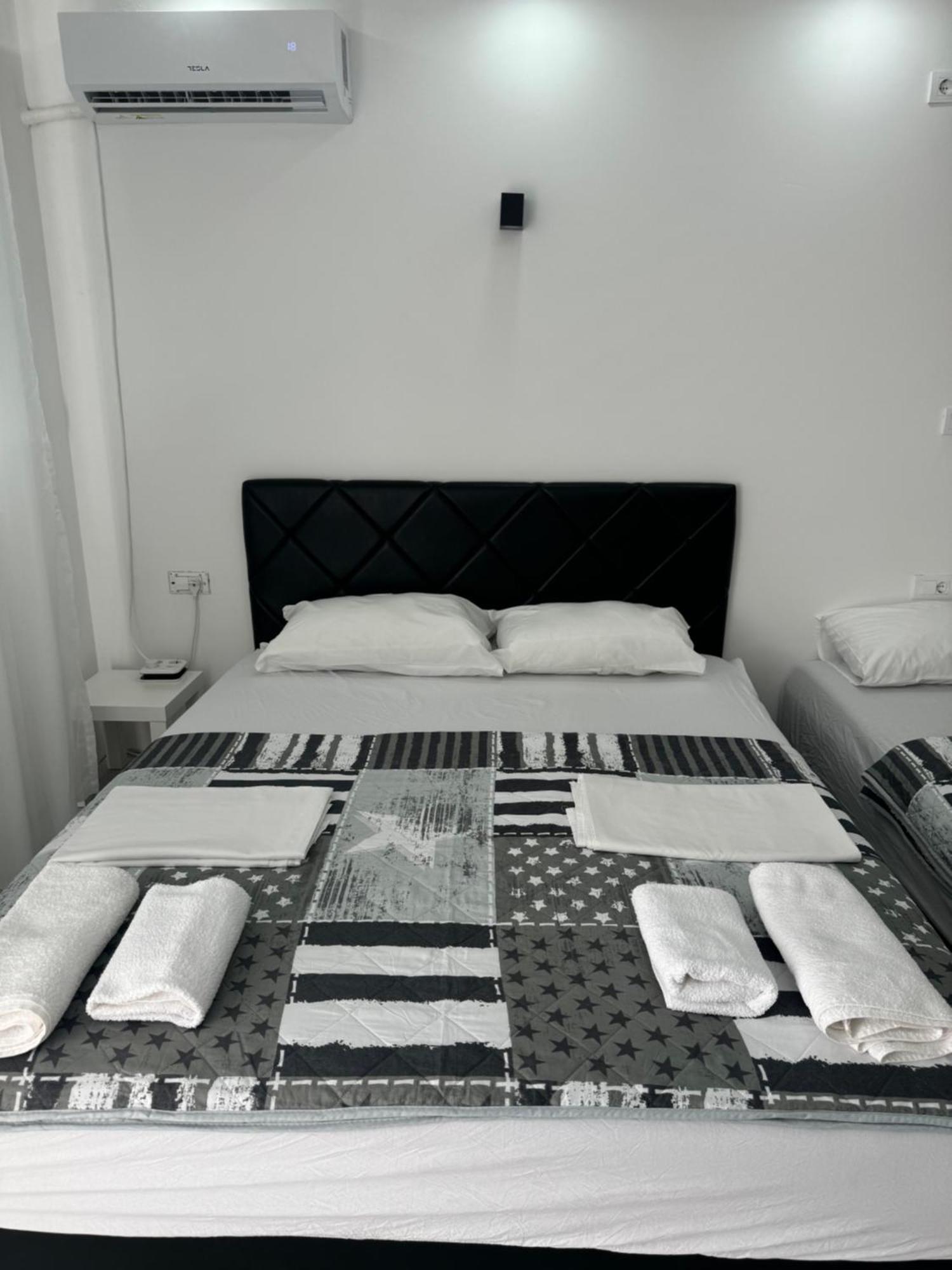 Apartmani Milic Kotor Exteriör bild