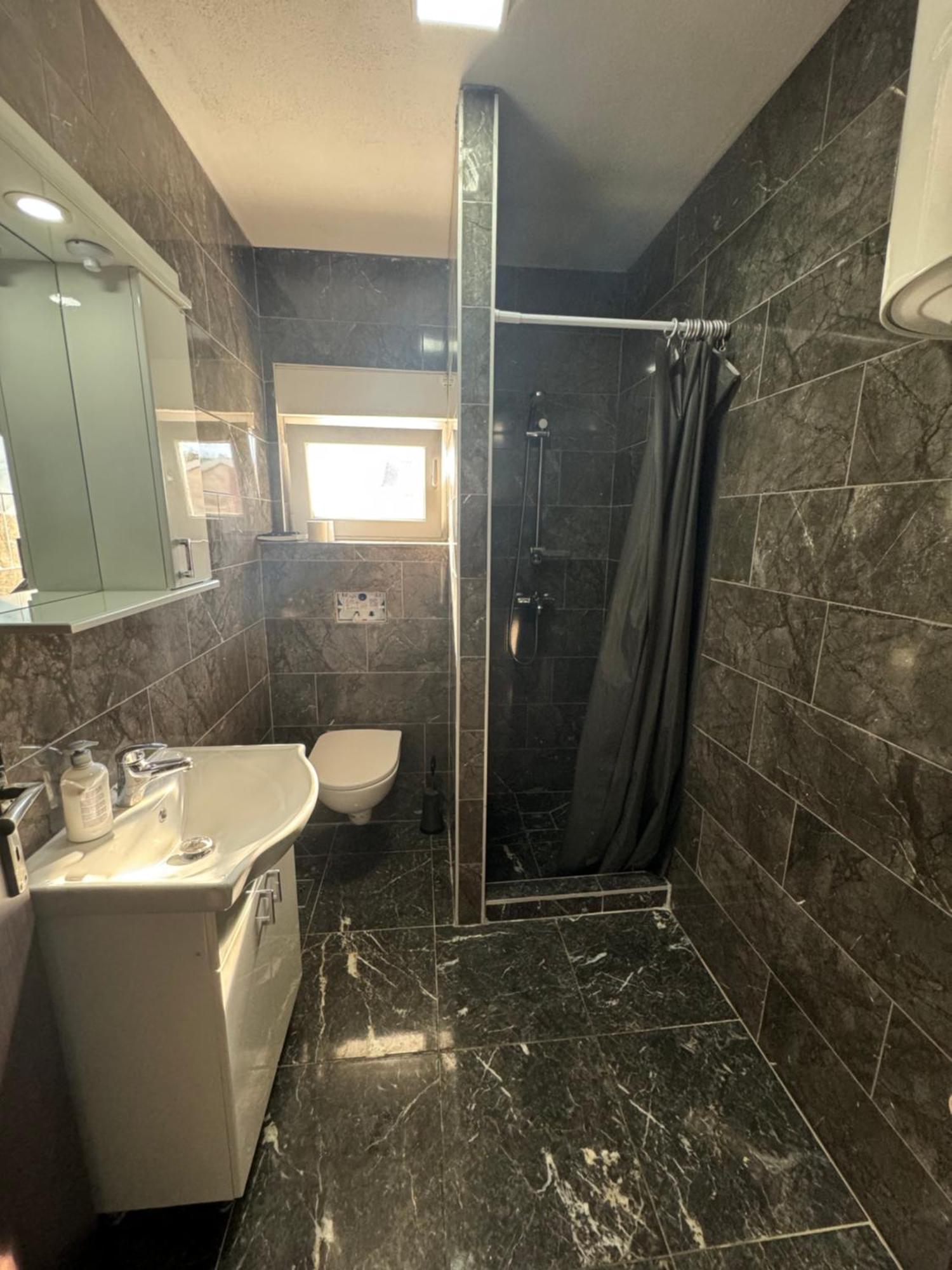 Apartmani Milic Kotor Exteriör bild