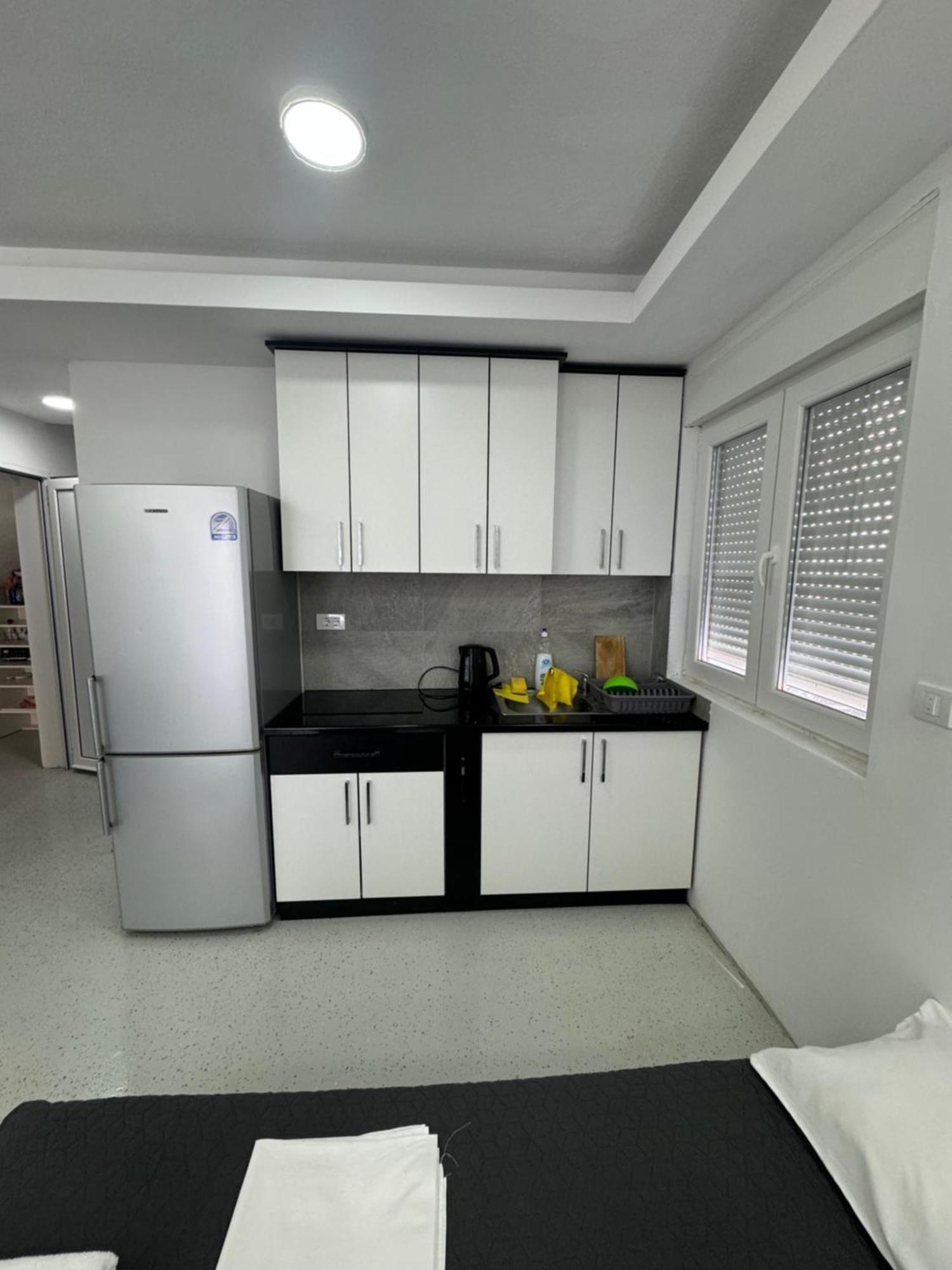 Apartmani Milic Kotor Exteriör bild