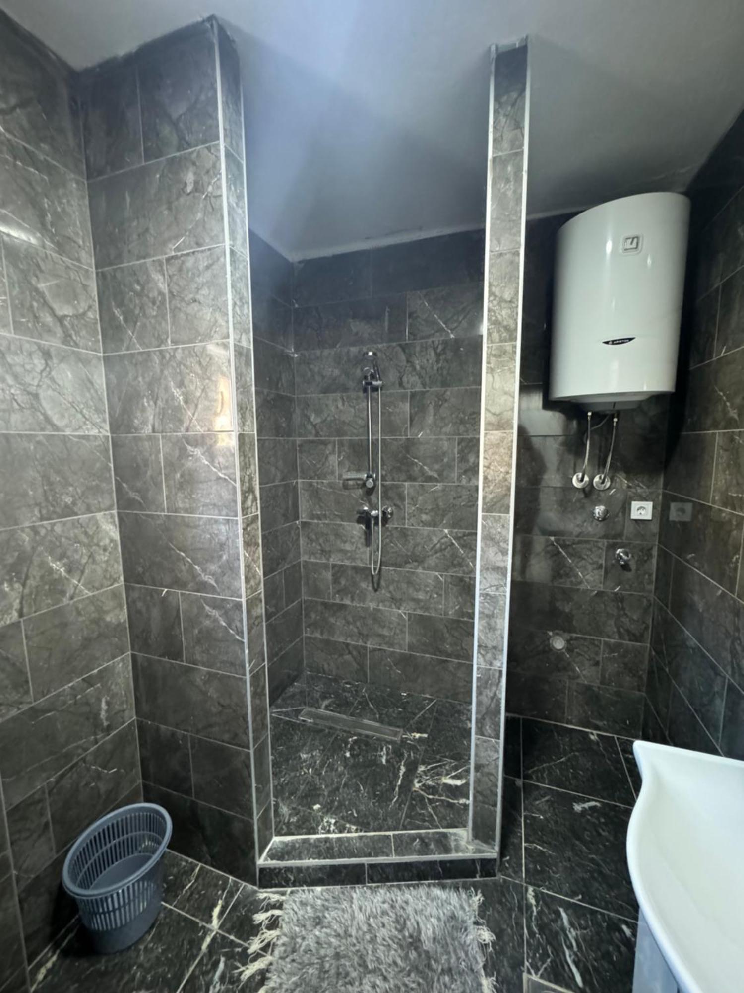 Apartmani Milic Kotor Exteriör bild
